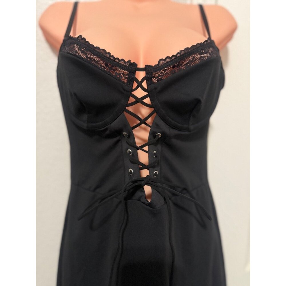 New Black mini dress - Picture 3 of 8